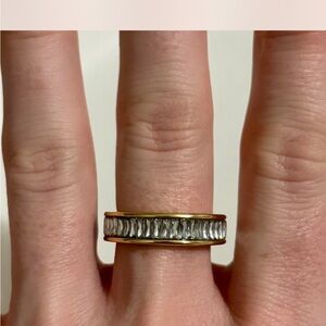Kendra Scott Gold Baguette Band Ring • Size 9